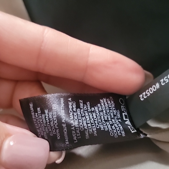 EXPRESS TWO PIECE SUIT🌼 - Picture 8 of 17